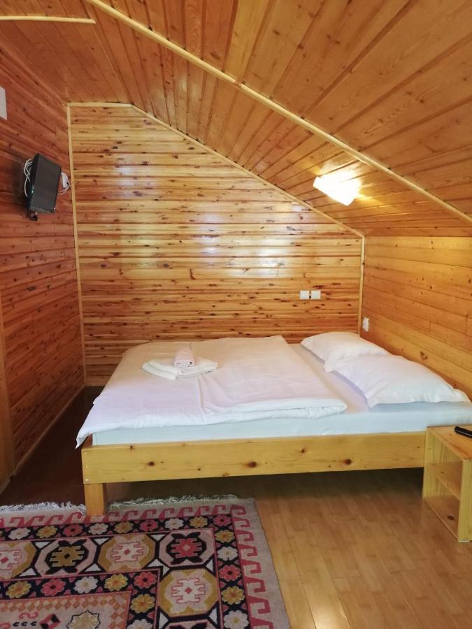 Hotel La Gabi Azuga Zewnętrze zdjęcie